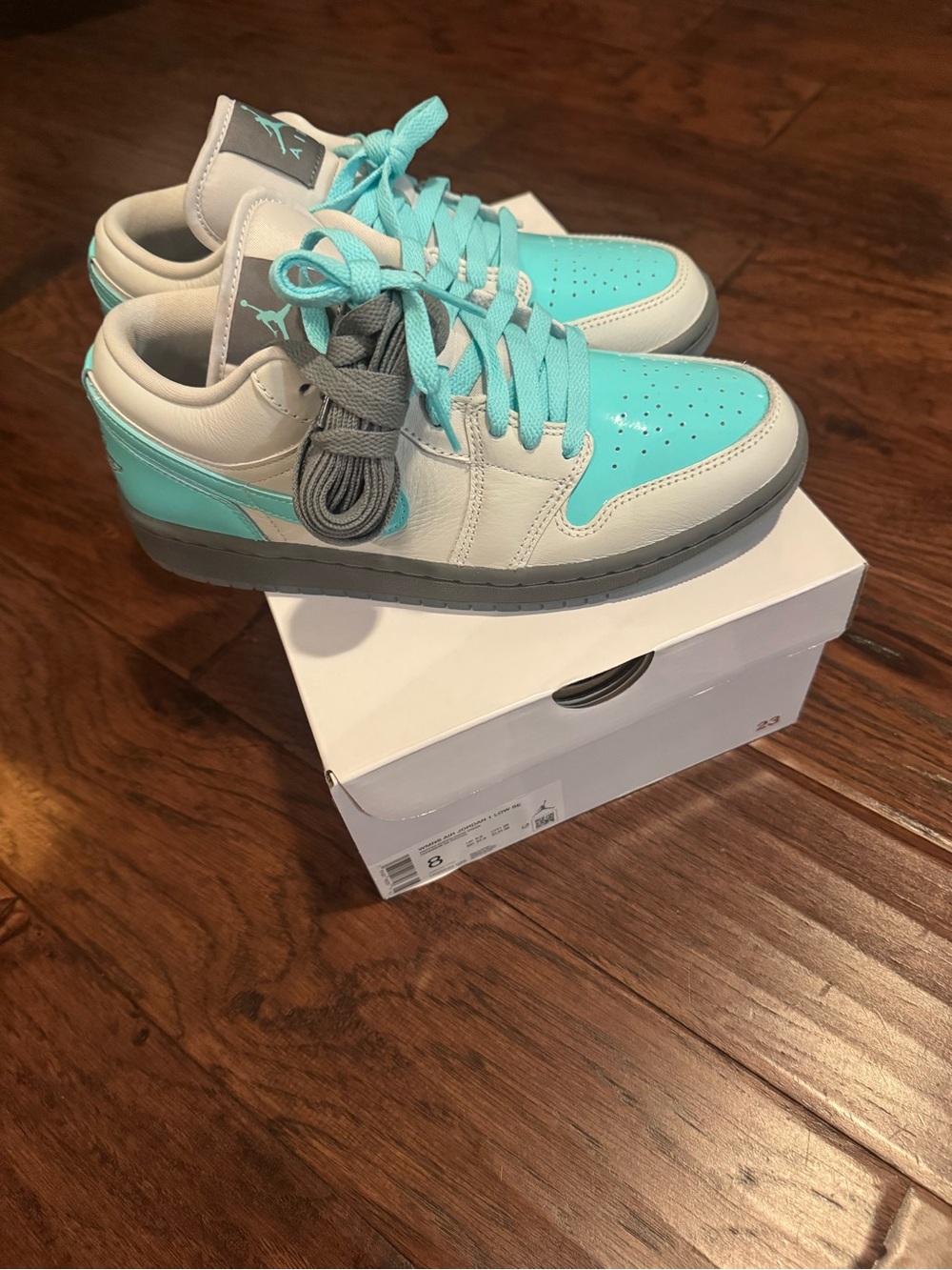 (WMNS) Air Jordan 1 Low SE 'Polaroid' size 8 brand new with box with 2 set laces - Picture 14 of 16